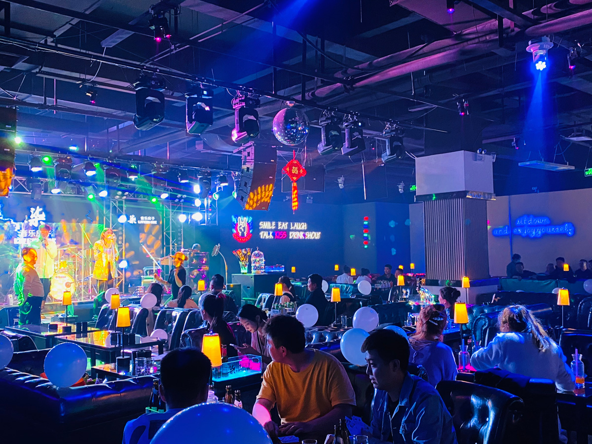 ַ LIVEHOUSE ư